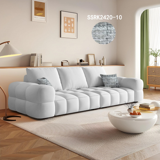 Внутри склада тканей FabricTex в Иваново, большие объемы в наличии
